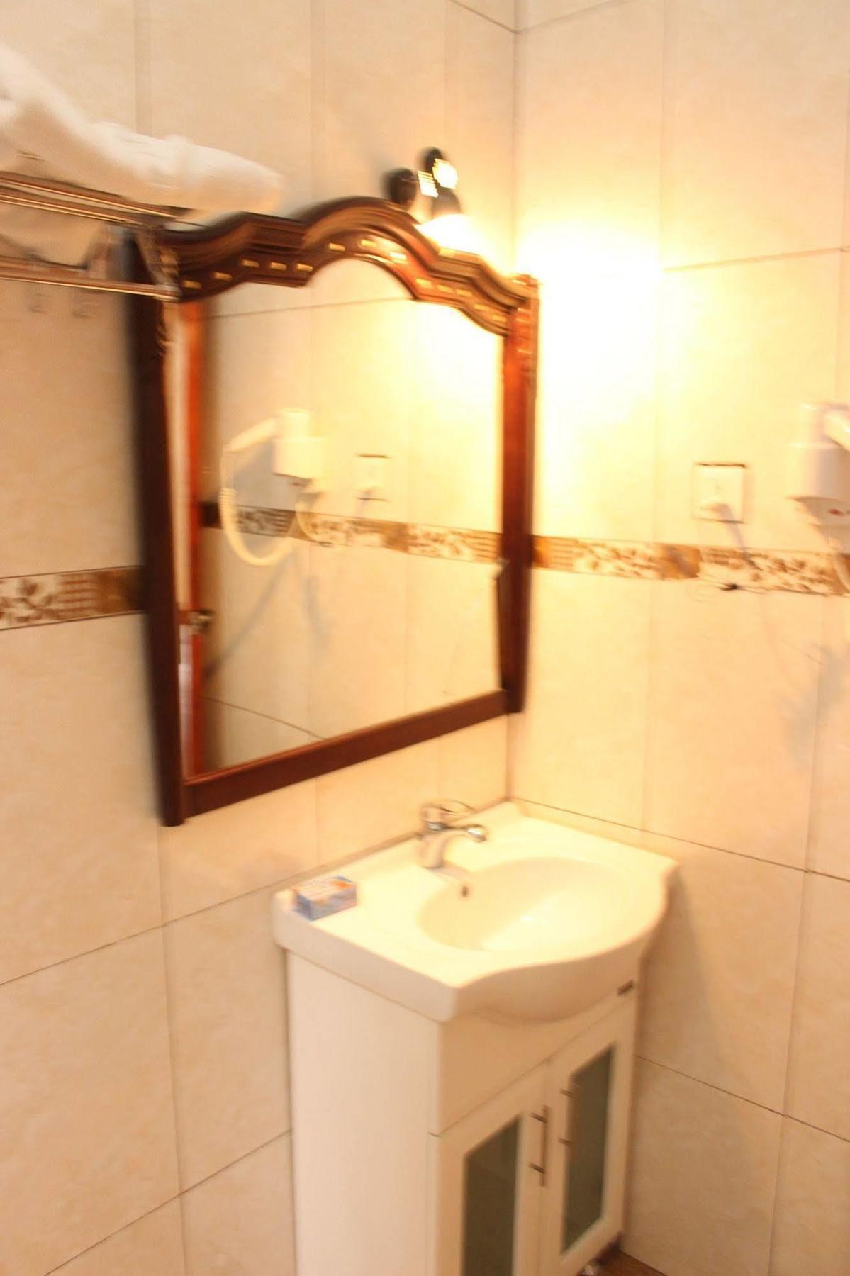 Taye Belay Hotel Γκόνταρ Εξωτερικό φωτογραφία