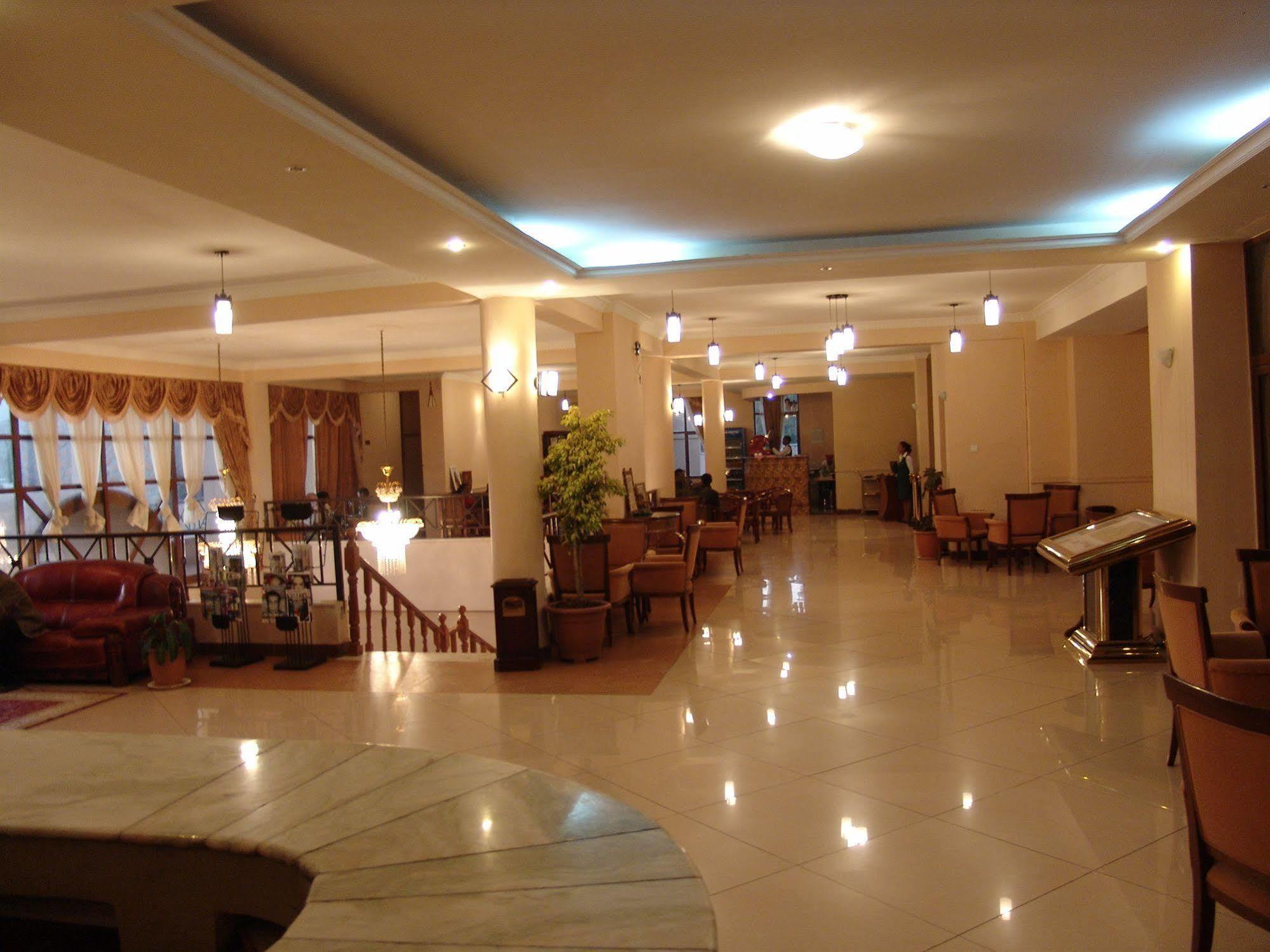 Taye Belay Hotel Γκόνταρ Εξωτερικό φωτογραφία