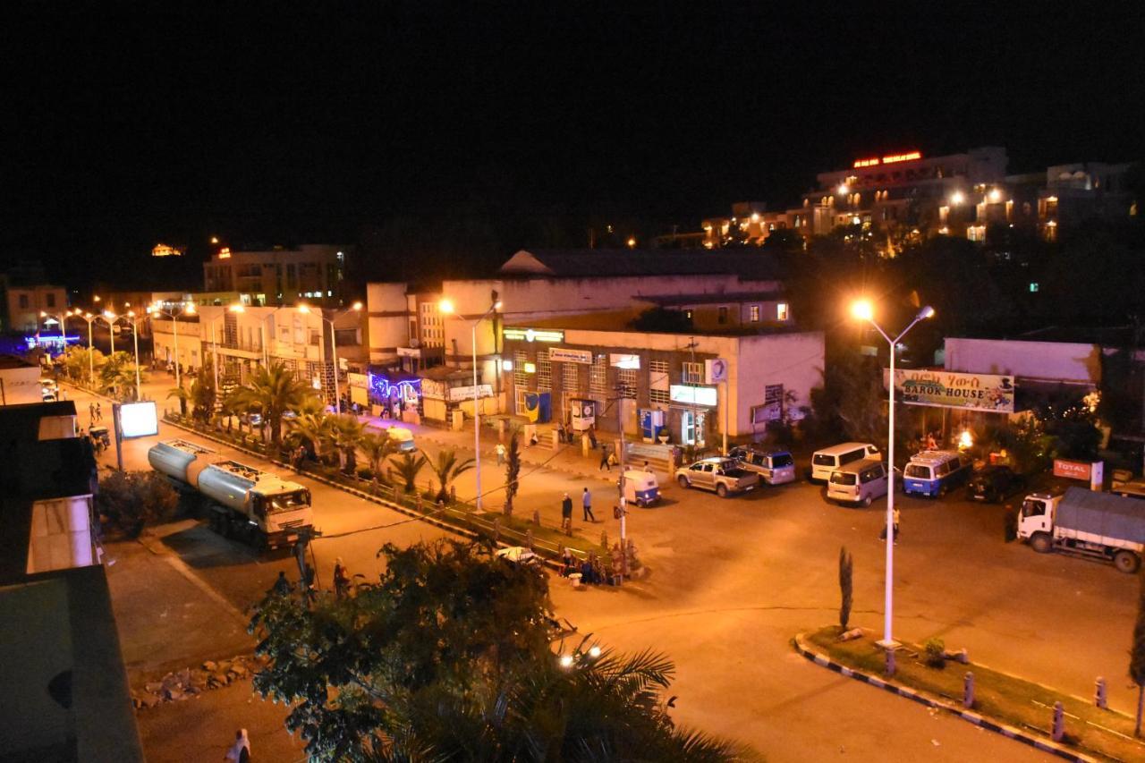 Taye Belay Hotel Γκόνταρ Εξωτερικό φωτογραφία